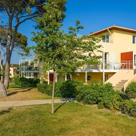 Beautiful With Sea View Apartment